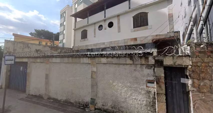 Casa com 6 quartos para alugar na Rua Três Corações, Calafate, Belo Horizonte