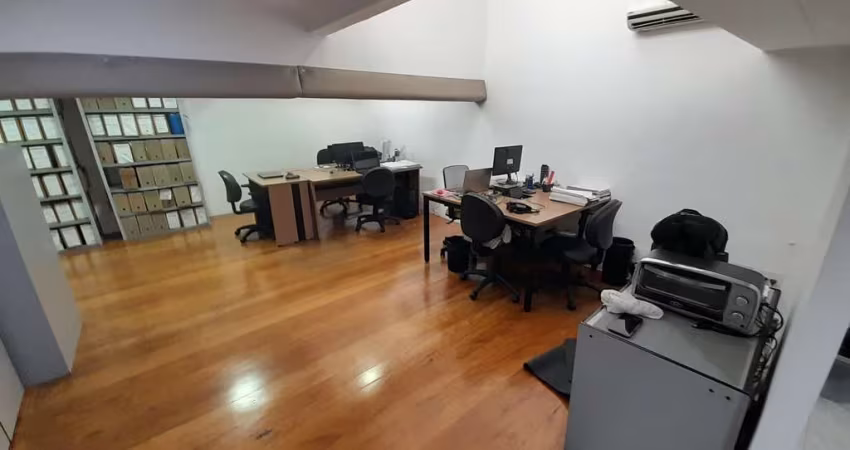 Conjunto Comercial/loja para venda ou locação, 92m², 2 pisos, na Vila Nova Conceição, próximo a Moe