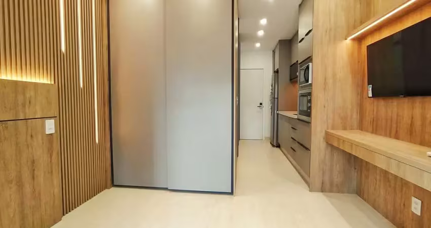Estudio para venda ou locação, 26m², mobiliado, ao lado do metrô brooklin - r$ 450.000,00 / r$ 2.90