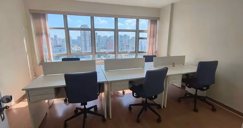 Sala para locação semi mobiliada andar alto 3 salas 1 banheiro 1 copa e recepção com 1 vaga ao lado