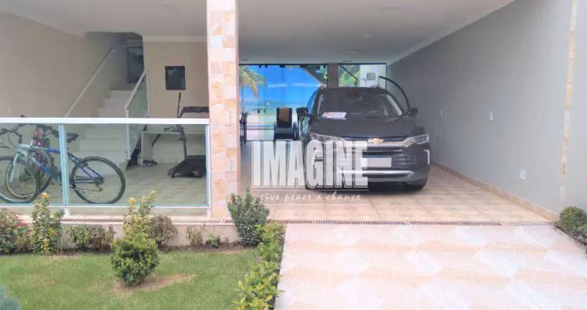 Sobrado na Vila Matilde com 4 Dorms sendo 2 Suítes, 5 Vagas, 190m²