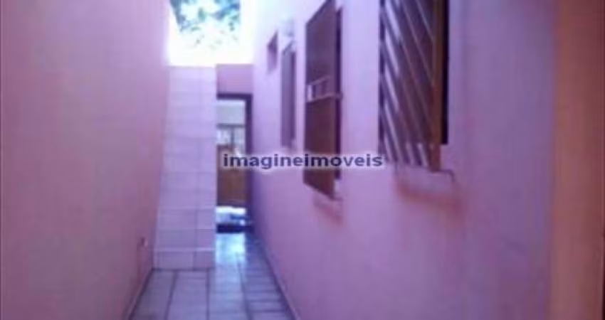 Sobrado na Água Rasa com 3 Dorms sendo 1 Suíte, 3 Vagas, 200m²