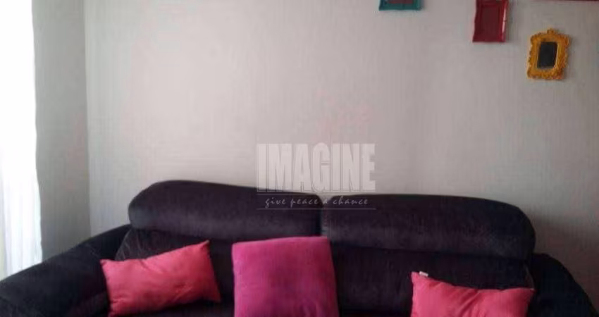 Apto na Cidade Líder com 2 Dorms, 1 Vaga, 47m²