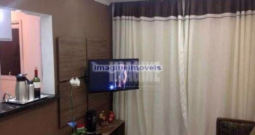 Apto na Mooca com 2 Dorms, 43m²
