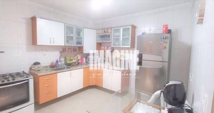 Sobrado em Condomínio no Carrão com 3 Suítes, 2 Vagas, 110m²