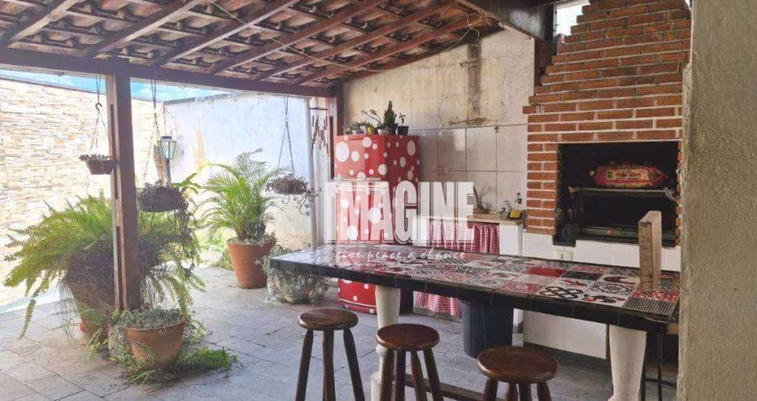 Casa Térrea na Mooca com 3 Dorms sendo 1 Suíte, 2 Vagas, 232m²