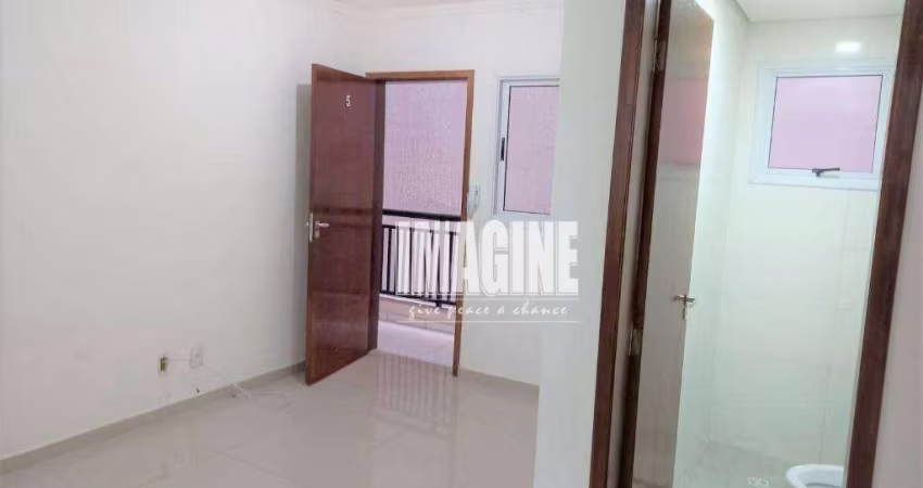 Apartamento na Vila Matilde com 2 Dormitórios, 40m²