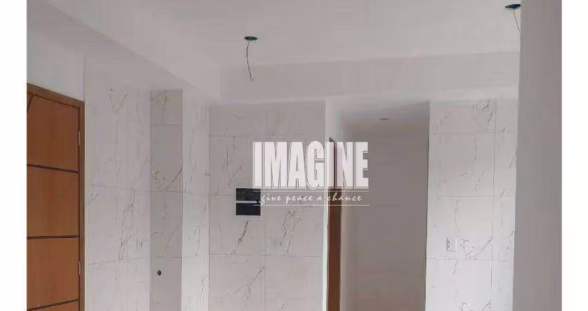 Apartamento em Artur Alvim com 2 Dormitórios, 41m²