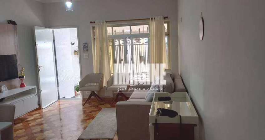 Casa no Tatuapé com 3 Dormitórios sendo 1 Suíte, 1 Vaga, 130m²