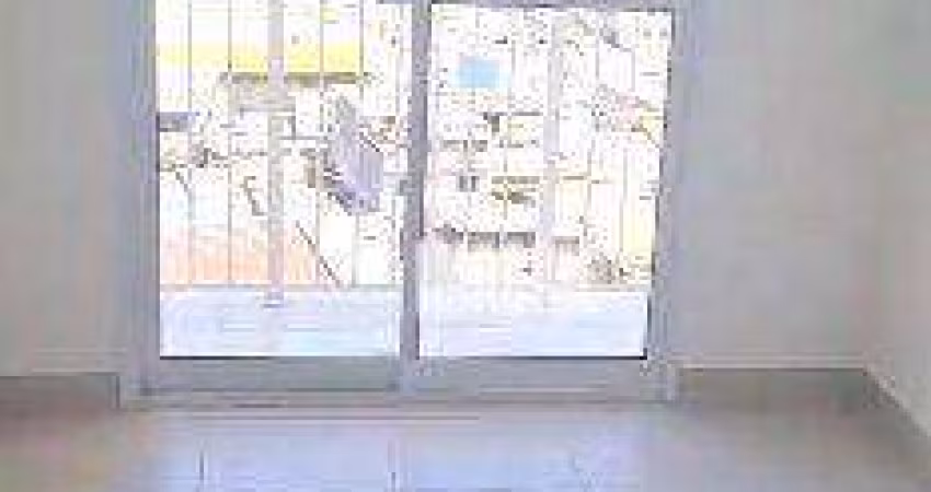 Apartamento na Vila Prudente com 2 Dormitórios, 35m²