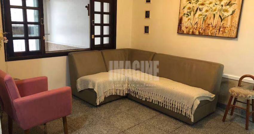 Sobrado no Tatuapé com 3 Dormitórios, Varanda, 1 Vaga, 147 m²