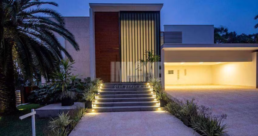 Casa com 4 dormitórios à venda, 803 m² por R$ 6.875.000,00 - Balneario Praia do Perequê - Guarujá/SP