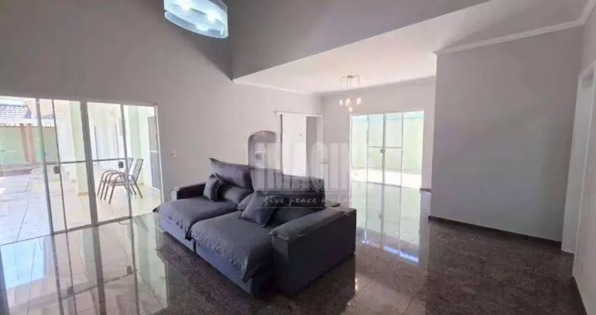 Casa em marambaia com 3 dormitórios sendo 2 suítes, espaço gourmet, quadra, 4 vagas, 290 m²