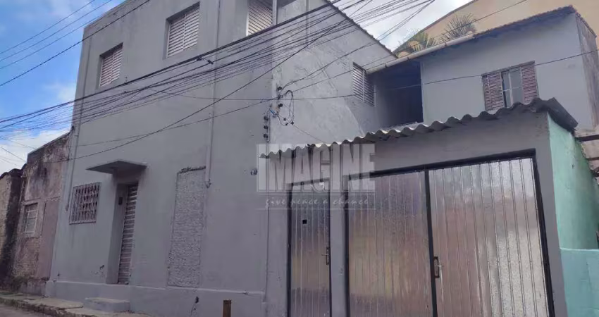Sobrado na vila esperança com 1 dormitório sendo 1 suíte, 1 vaga, 200m²