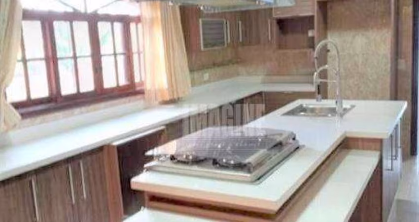 Sobrado na Penha com 5 Dorms sendo 3 Suítes, 8 Vagas, 449m²