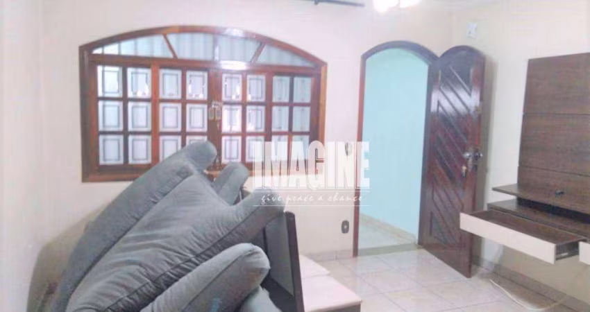 Sobrado na Vila Matilde com 2 Dormitórios, 1 Vaga, 80m²