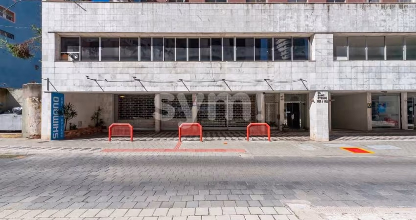 Ponto comercial para alugar na Avenida República Argentina, 183, Água Verde, Curitiba