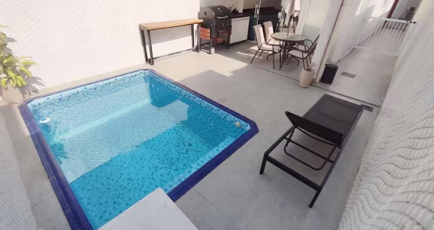 Sobrado com 3 dormitórios à venda, 120 m² por R$ 850.000,00 - Vila Guilhermina - Praia Grande/SP