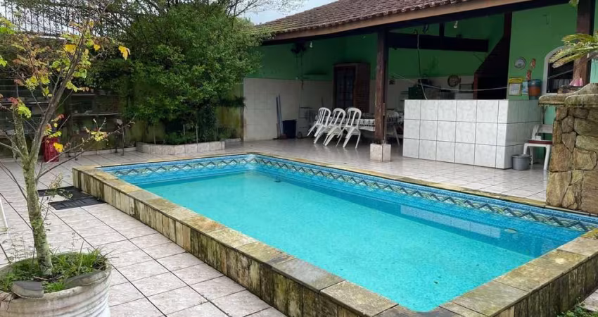 Casa com 3 dormitórios à venda, 190 m² por R$ 885.000,00 - Balneário Flórida - Praia Grande/SP