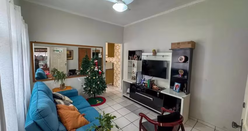 Casa com 2 dormitórios à venda na Cidade Ocian em Praia Grande/SP