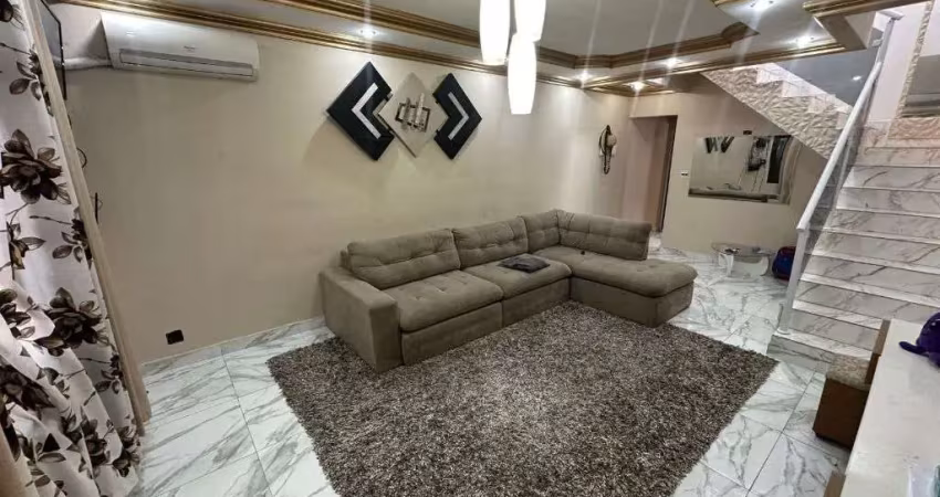 Sobrado com 4 dormitórios à venda, 246 m² por R$ 1.200.000,00 - Mirim - Praia Grande/SP