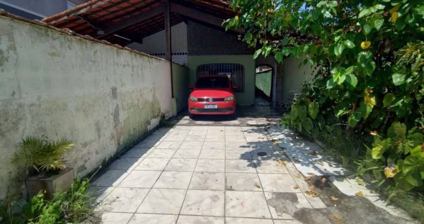 Casa à venda, 194 m² por R$ 635.000,00 - Aviação - Praia Grande/SP