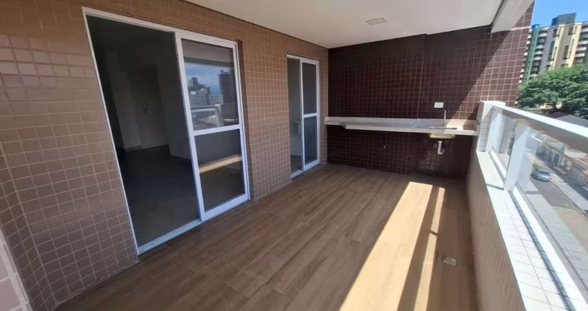 Apartamento à venda na Vila Tupi em Praia Grande - SP.