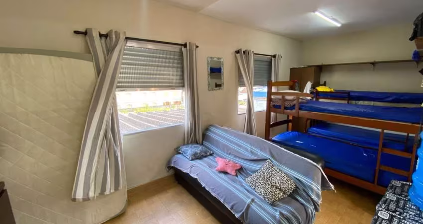 Kitnet à venda, 37 m² por R$ 185.000,00 - Vila Balneária - Praia Grande/SP