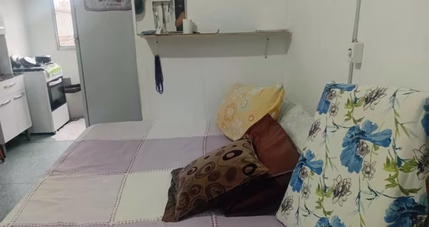 Kitnet com 1 dormitório à venda, 21 m²  - Vilamar - Praia Grande/SP