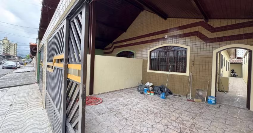 Casa com 2 dormitórios para alugar, 90 m² por R$ 2.900,00/mês - Ocian - Praia Grande/SP