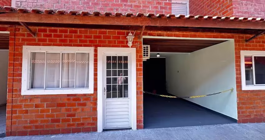 Casa com 3 dormitórios à venda, 80 m² por r$ 320.000,00 - centro - mongaguá/sp
