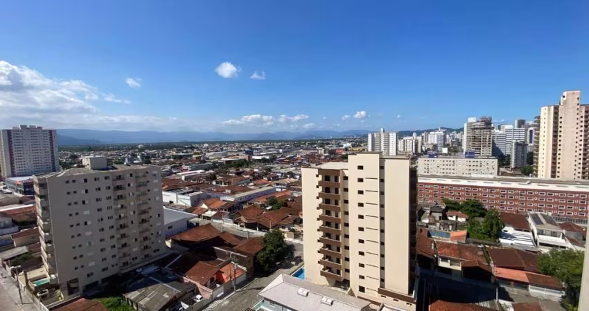 Apartamento à venda na Vila Tupi em Praia Grande - SP.