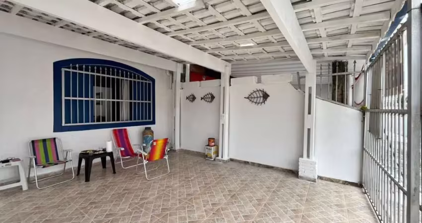 Casa com 2 quartos à venda na Rua Cristiano Solano, 170, Solemar, Praia Grande