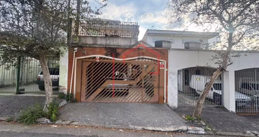Casa de 179m² com 2 dormitorios(sendo 1 suite) 2 vagas de garagem em Vila Gomes  -  São Paulo