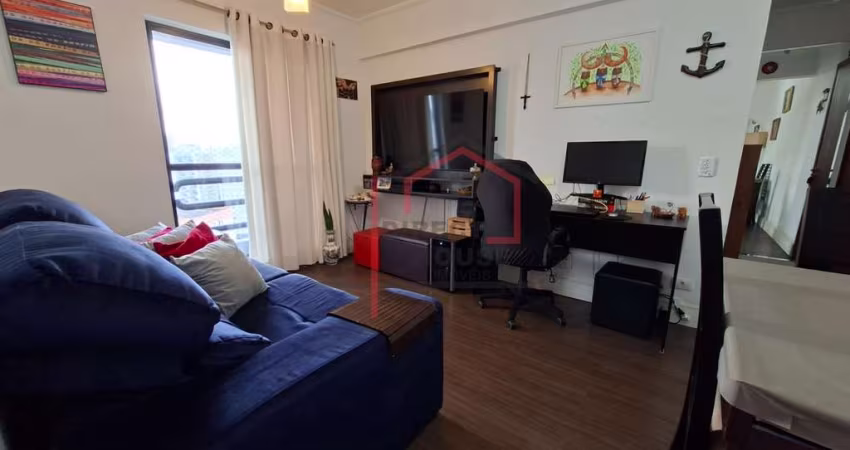 Apartamento em Jardim Celeste  -  São Paulo