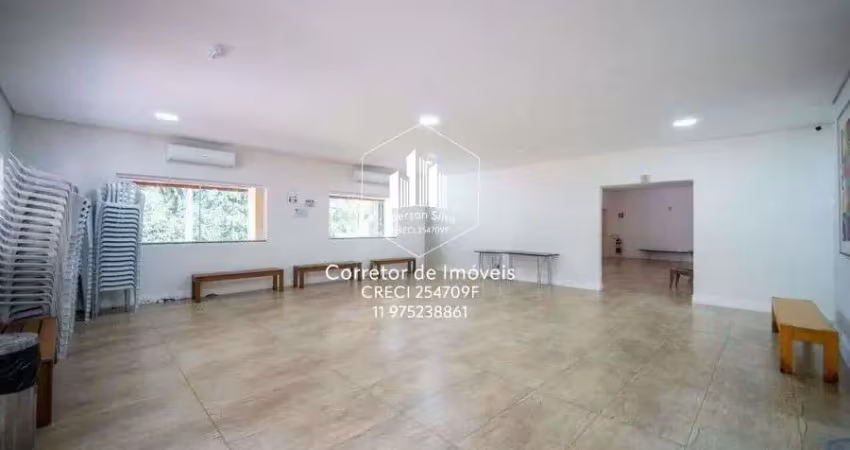 Casa em condomínio fechado com 4 quartos para alugar na Rua Américo Floriano de Toledo, Jardim Caiapia, Cotia