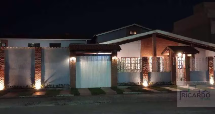 Casa em condomínio fechado com 4 quartos à venda na Rua Inácio Garcia, Jardim Altos de Suzano, Suzano