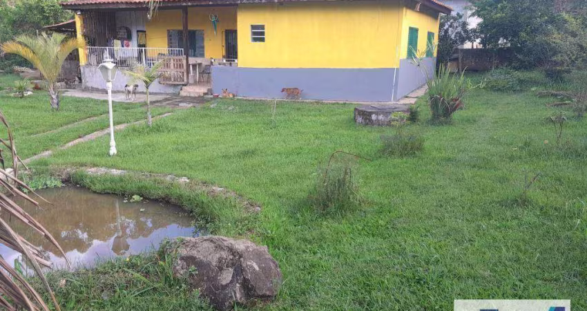 Chácara com 2 dormitórios à venda, 1100 m² por R$ 328.000,00 - Cuiabá - Nazaré Paulista/SP