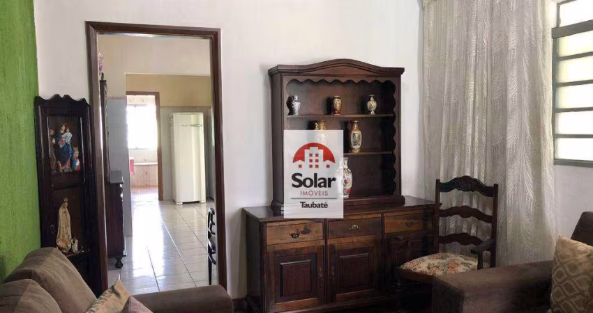 Casa com 4 dormitórios à venda, 200 m² por R$ 500.000,00 - Vila Jaboticabeira - Taubaté/SP