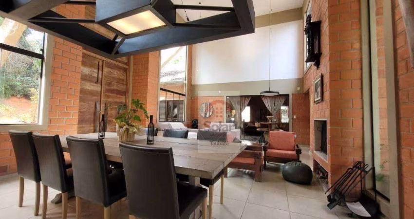 Casa com 3 dormitórios à venda, 460 m² por R$ 2.200.000,00 - Chácaras Cataguá - Taubaté/SP