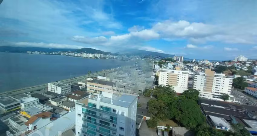 Apartamento com 3 quartos à venda na Rua Santos Saraiva, 238, Capoeiras, Florianópolis