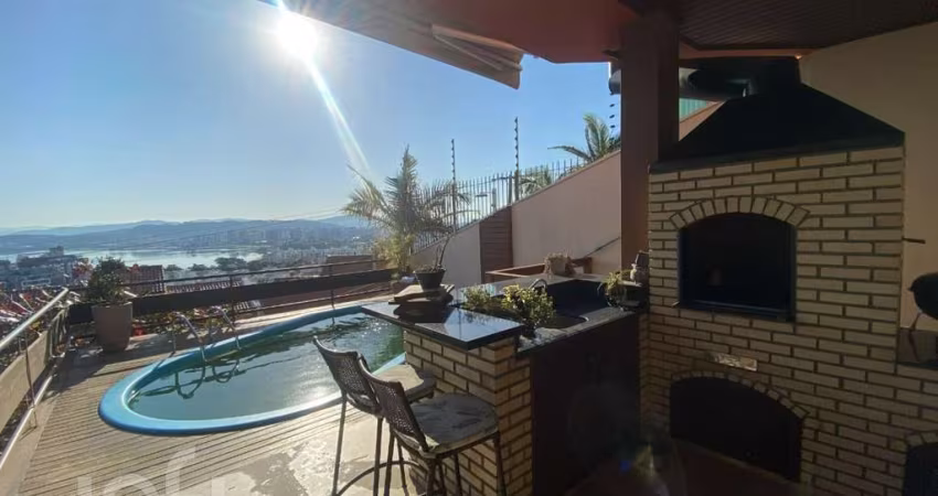 Casa com 4 quartos à venda na Rua Aldo Luz, 200, Itaguaçu, Florianópolis