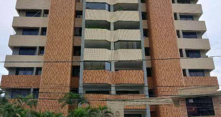 Apartamento com 3 dormitórios à venda, 146 m² por R$ 700.000 - Guararapes - Fortaleza/CE
