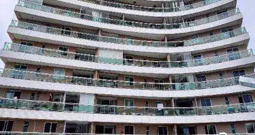 Apartamento com 3 dormitórios à venda, 73 m² por R$ 850.000,00 - Meireles - Fortaleza/CE