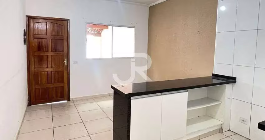 Casa para venda na região do Jardim Santa Esmeralda