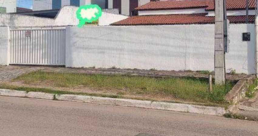 Casa com 3 dormitórios à venda, 200 m² por R$ 700.000,00 - Bessa - João Pessoa/PB