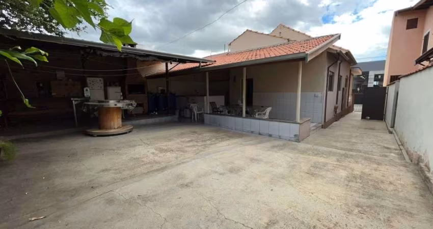 Casa com 3 quartos à venda, 118 m² por R$ 760.000 - Vila Rezende - Piracicaba/SP