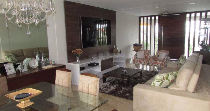 Casa com 3 dormitórios à venda, 700 m² por R$ 3.250.000,00 - Campestre - Piracicaba/SP