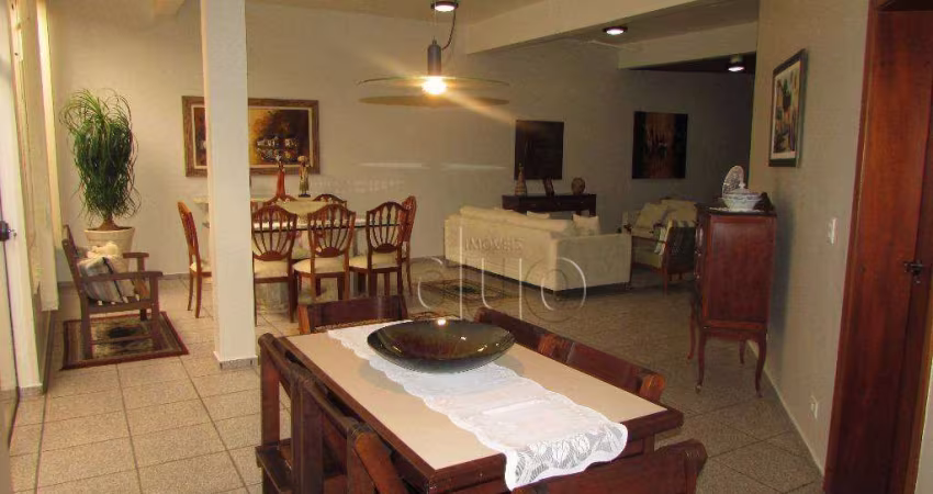 Casa com 3 dormitórios à venda, 300 m² por R$ 960.000,00 - Vila Monteiro - Piracicaba/SP