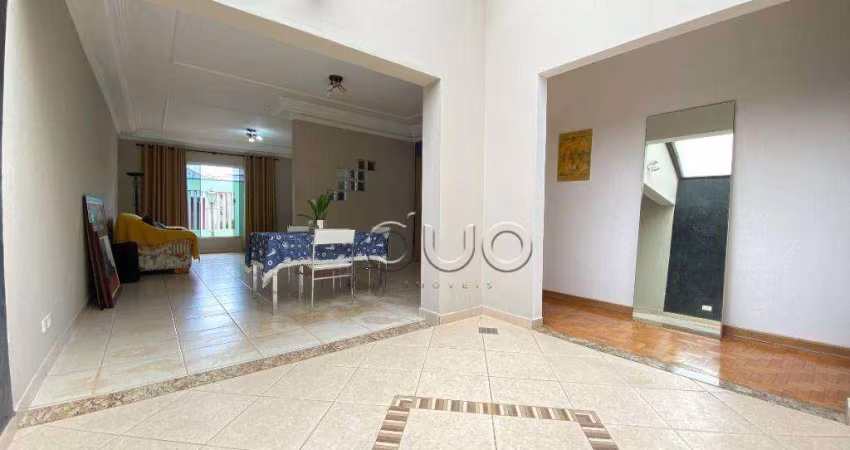 Casa com 4 dormitórios à venda, 183 m² por R$ 690.000,00 - Centro - Piracicaba/SP